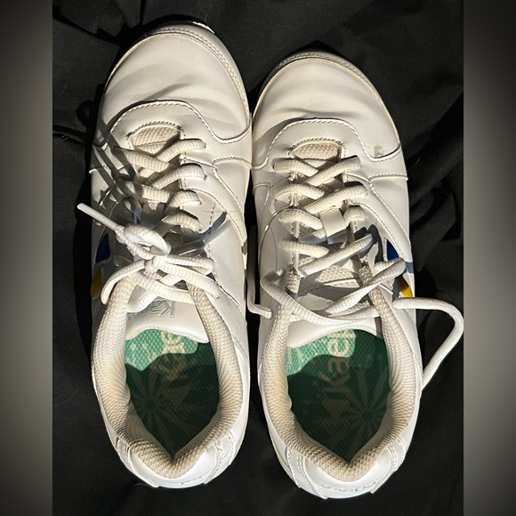 Cheer shoes - Picture 2 of 5